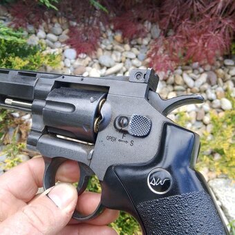 Vzduchová pistole DAN WESSON 8” - CO2 - 4