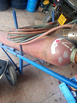 Autogen s vozíkem. - 4