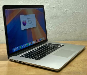 MacBook Pro 15" 2015 /16GB RAM/Intel i7/256GB SSD/ Záruka - 4
