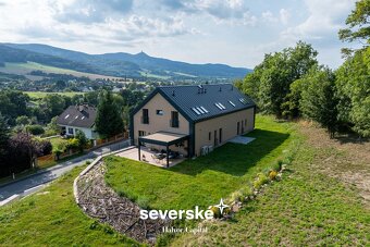 Luxusní byt 4+kk s dvougaráží a vlastní zahradou, Liberec - 4