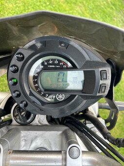 Yamaha FZ6 - 4