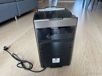 Automatický kávovar DeLonghi Dinamica Plus ECAM 370.95 T - 4
