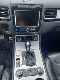 Volkswagen Touareg 3.0 TDI 180Kw BMT Terrain Tech - 4