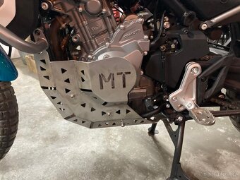 Kryt motoru CF moto MT 450 - 4