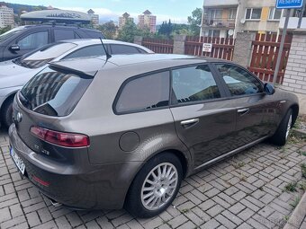 Alfa Romeo SPORTWAGON 2.2 - 4