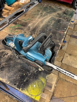 Makita aku řetězová pila - 4