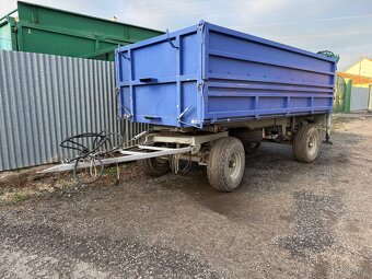 traktorová vlečka 9 t s hydraulickou rukou - 4