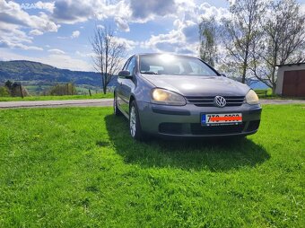 Volkswagen Golf V - 1.6 75kW - 4