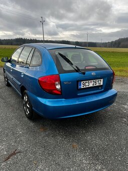 Kia Rio 1.5 - 4