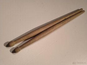 PALIČKY NA BUBNOVÁNÍ OD JUMPING DRUMS - 4