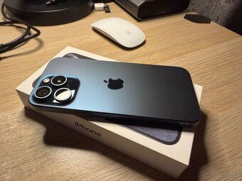 IPhone 15 pro max 1Tb blue titanium - 4