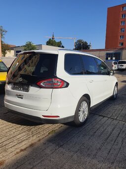 Ford Galaxy Titanium - 4