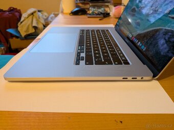 MACBOOK PRO 16" 32GB RAM, 512 GB SSD rok 2020 - 4