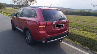 Mitsubishi Outlander 2.4 + LPG • 4x4 • 7 míst • Automat - 4