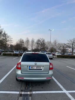 Škoda Octavia II Elegance - 4