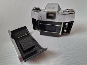Starý německý fotoaparát Ihagee Exa 500 + objektiv Pancolar - 4