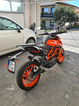 KTM Duke 390 - 4