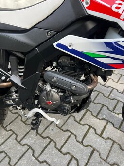 Aprilia sx 125 supermoto - 4