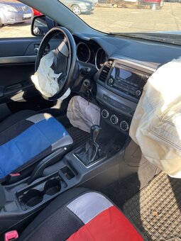 Mitsubishi Lancer 1.6i 2009 - 4