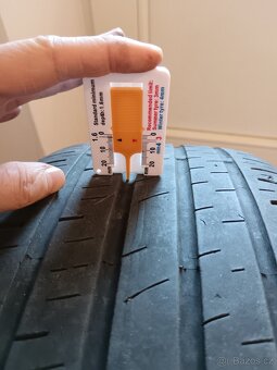 Bravuris 215/50 R17Y na discích - 4