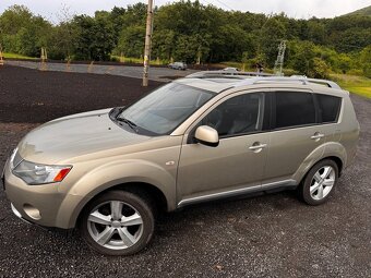 Mitsubishi Outlander 2.2did 2008 7 míst tažné - 4