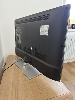 Samsung 40” 3D LED TV - 4