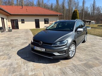 Prodám VW Golf 7 Alltrack 2 l, 135 kw, r.v.2019,4x4 - 4