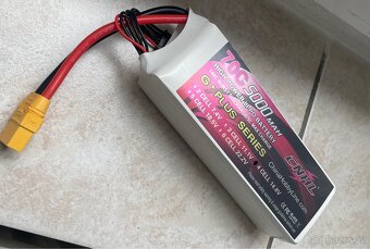 CNHL G+Plus 5000mAh 14.8V 4S 70C LiPo baterie – XT90 - 4