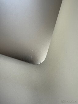 MacBook Pro 2019 16" - 2.4 GHz, 8TB SSD, 64GB Ram, 8GB VRAM - 4