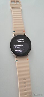 Chytré hodinky Samsung Galaxy Watch5 / 40 mm / Pink Gold - 4