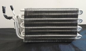 Výparník / kondenzátor sušičky Electrolux, trojitý / triple - 4