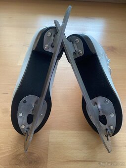 Dívčí brusle lední oxelo vel. 35 - 4