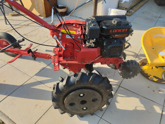 Prodám kultivátor Mountfield - 4