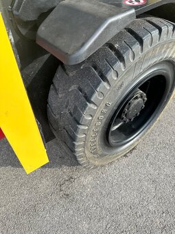 vysokozdvižný vozík HYSTER H3.0FT LPG - 4