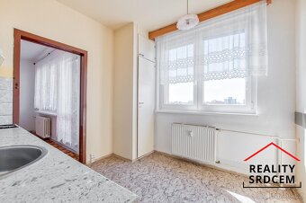 Pronájem družstevního bytu o velikosti 3+1+zasklená lodžie/6 - 4