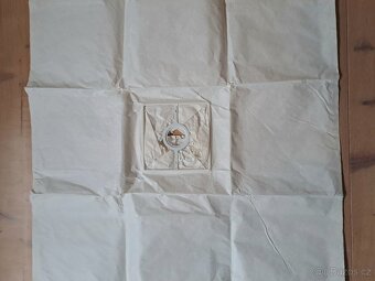 Papírové svítidlo Ikea - polštář 70x70 cm - 4