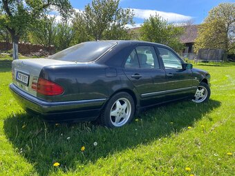 Mercedes-Benz E220 CDI W210, 1998, 92kW, manuál - 4