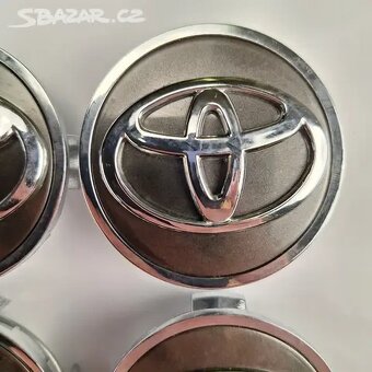 Středové krytky kol Toyota - 4