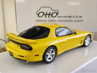 Mazda RX-7 1:18 Ottomobile - 4