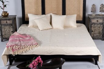 Dřevěná postel s ratanem černá 180x200 boho mango rustikální - 4