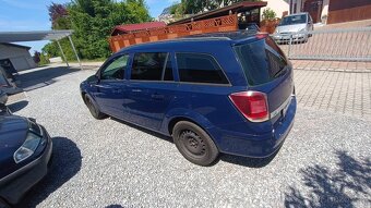Opel Astra h - 4