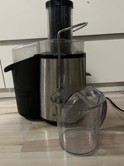 Concept odšťavňovač - 4