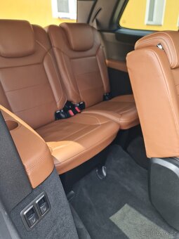 Prodám mercedes gls 500 rok 2016 4 Matic 9G 7míst - 4