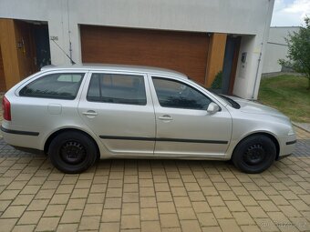 Škoda Octavia  II  2.0TDI  Nová Stk  Klimatizace - 4