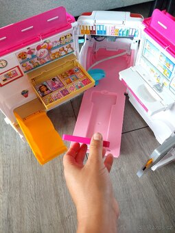 Barbie sanitka - 4