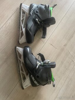 Brankářské brusle Bauer Konekt - 4
