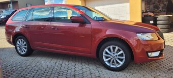 Škoda Octavia kombi 1,2 TSi 77kW benzín - 4
