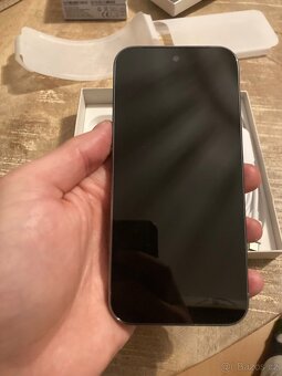 Google Pixel 10 Pro + přislušenství - 4