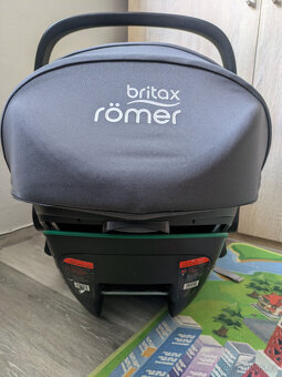 Autosedacka Britax Baby-Safe 3 i-Size - 4