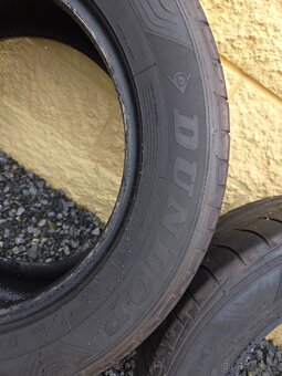 255/55R18 Dunlop  SP QUATTROMAX - 4